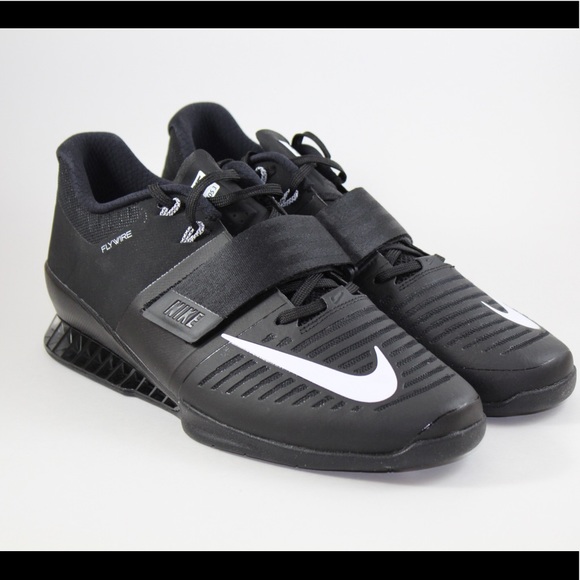 Nike Romaleos 3 Weightlifting Trainer Shoe - Picture 2 of 8